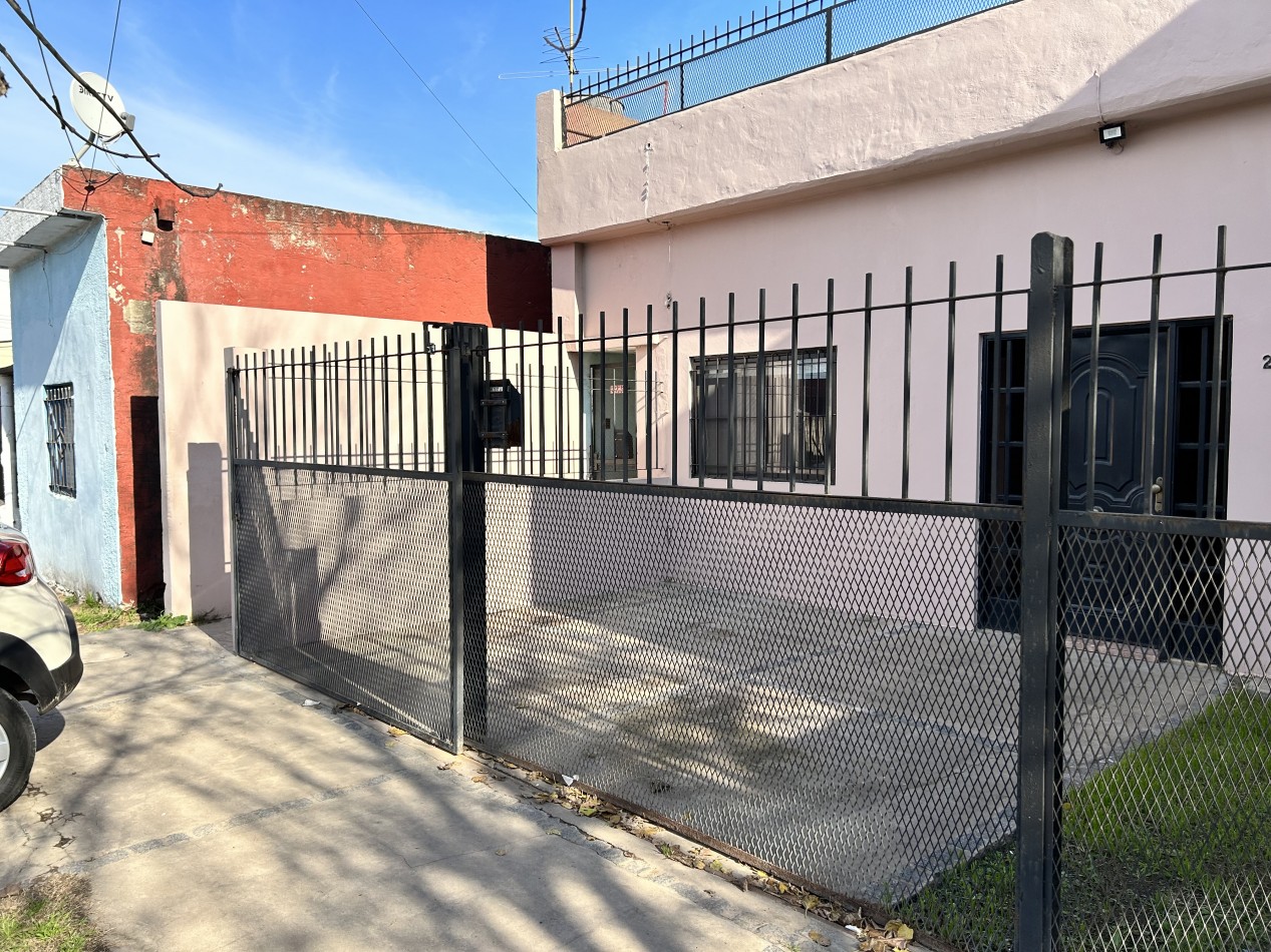 Casa en Florencio Varela - Terreno 10 X 50 - zona senzabello