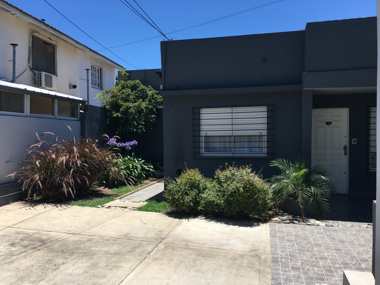 Departamento de 2 Ambientes en veta, Planta Baja con Patio Propio - Quilmes