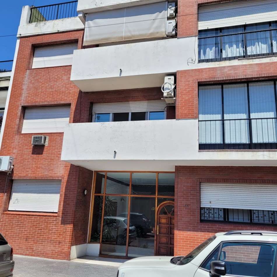 Departamento 4 ambientes - BROWN 465 - QUILMES CENTRO - APTO CREDITO