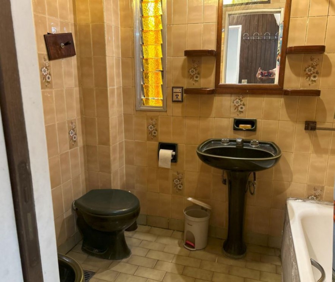 Importante casa en Venta - Florencio Varela