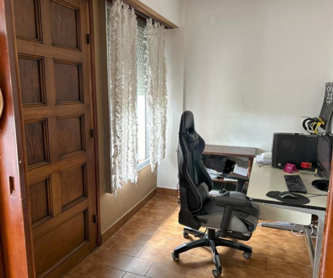Importante casa en Venta - Florencio Varela
