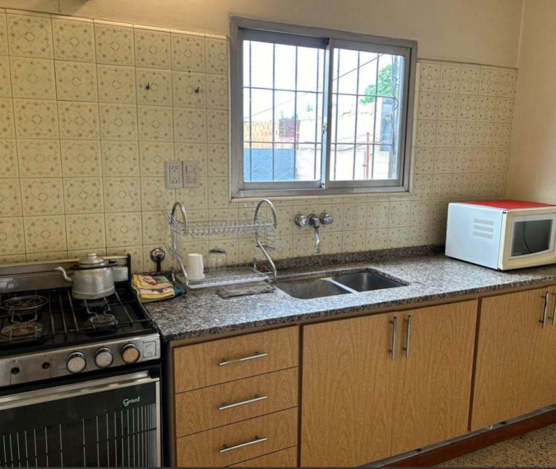 Muy linda casa en venta - Florencio Varela Centro