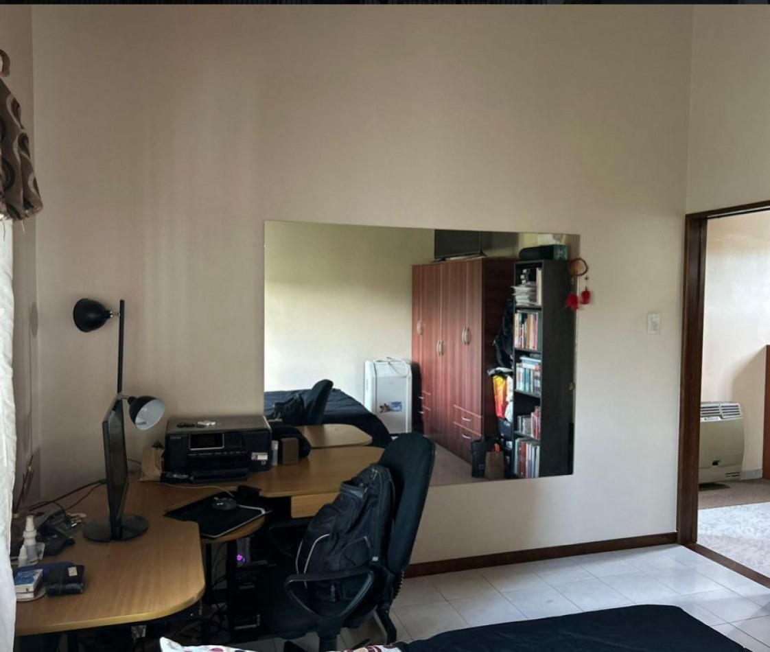 Muy linda casa en venta - Florencio Varela Centro