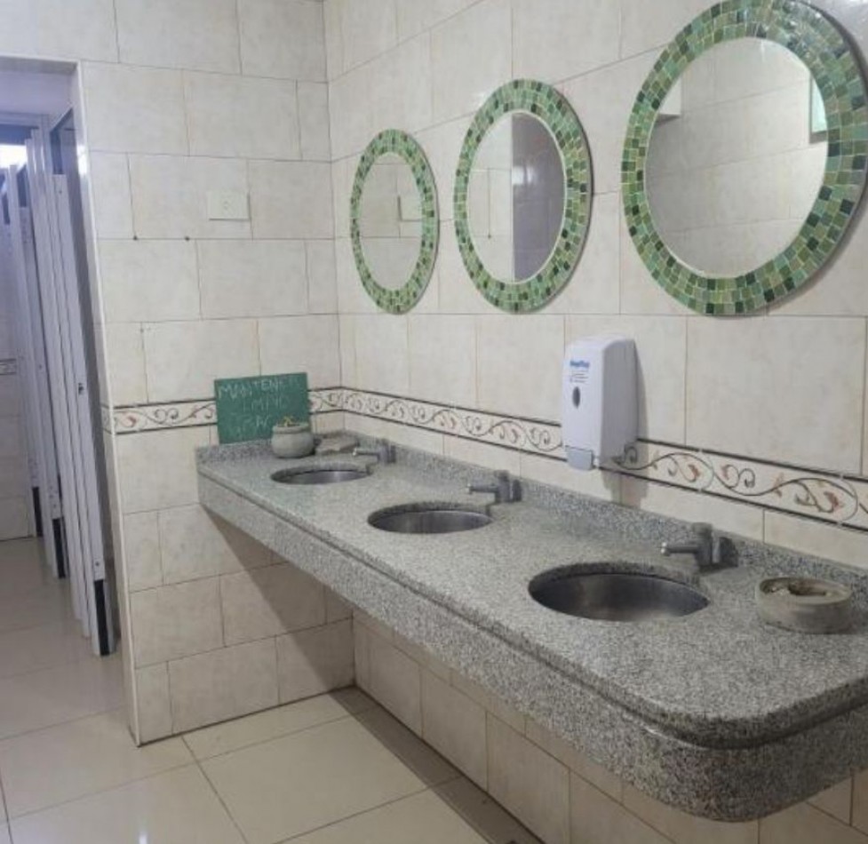 Venta de local comercial en Ranelagh