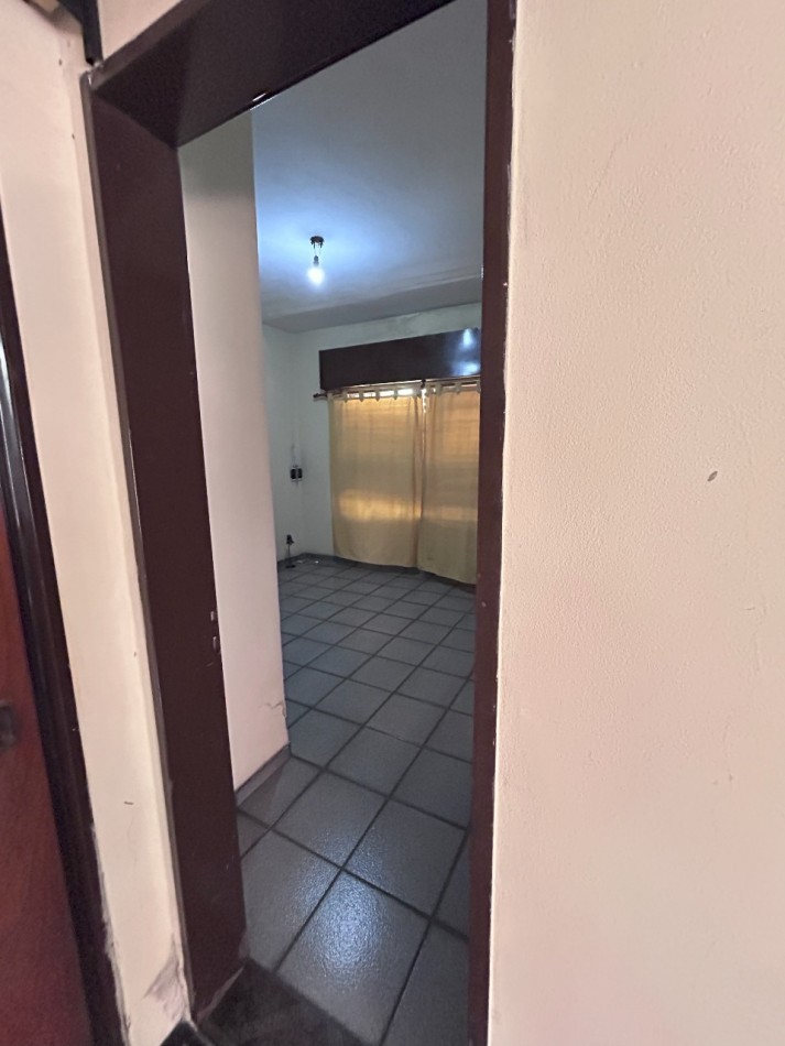 2 Casas en venta - Florencio Varela - Granaderos 200