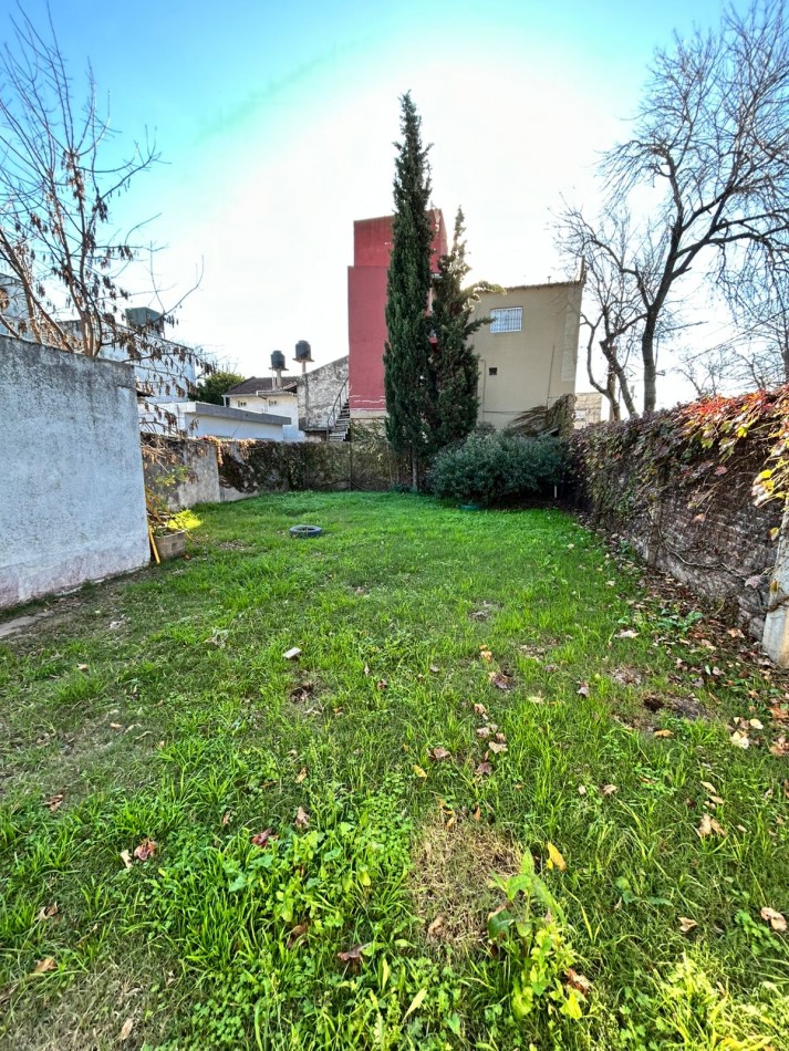 Casa en Venta a reciclar - VillaVateone - Florencio Varela
