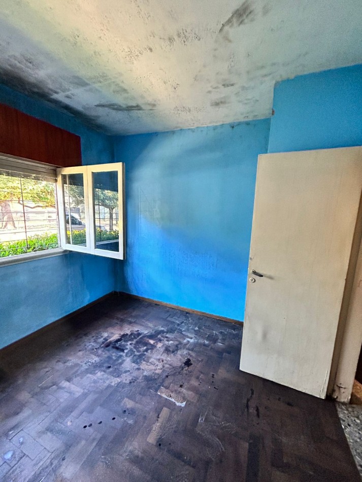 Casa en Venta a reciclar - VillaVateone - Florencio Varela