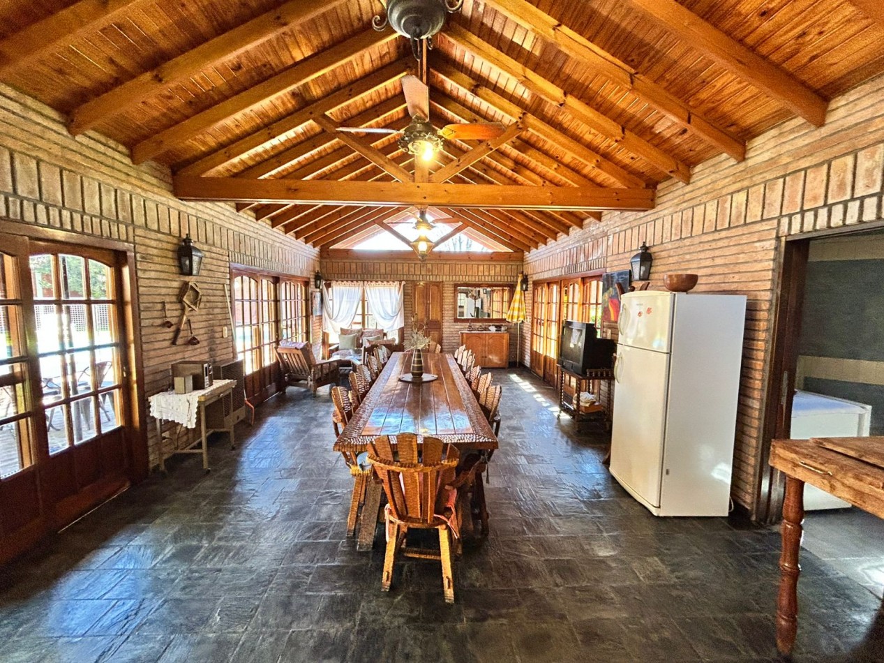 Imponente Casa en Venta - Villa Vetteone - Florenci Varela