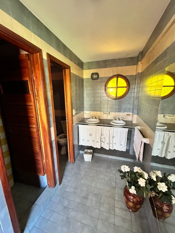 Imponente Casa en Venta - Villa Vetteone - Florenci Varela