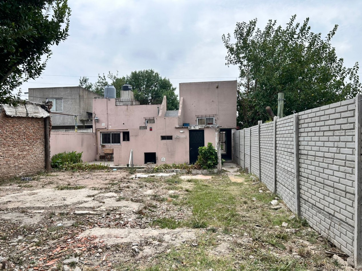 CASA EN VENTA - FLORENCIO VARELA - ZONA SENZABELLO