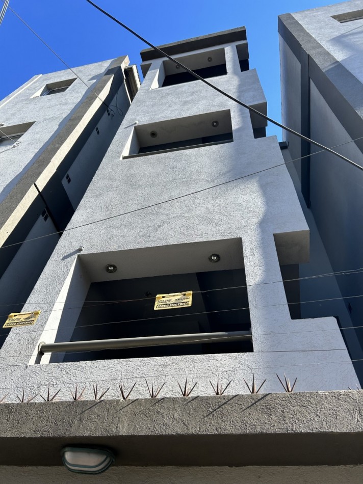 Departamento en Venta - 3 ambientes - Quilmes