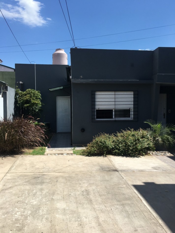 Departamento de 2 Ambientes en veta, Planta Baja con Patio Propio - Quilmes